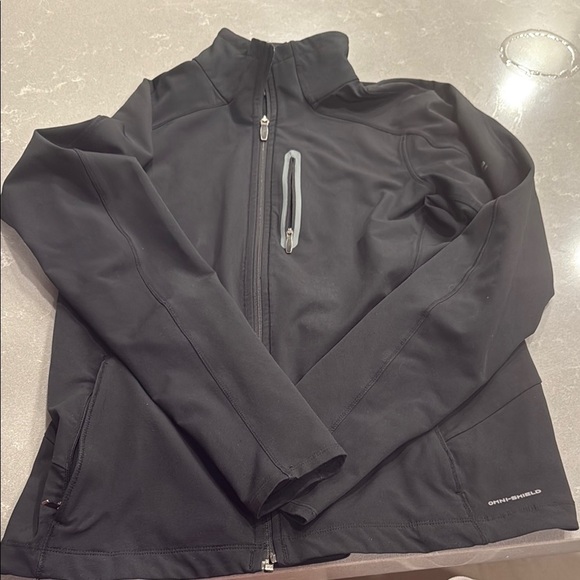 Columbia Black Performance Jacket Weather-Resistant Outdoor Gear - Picture 3 of 6